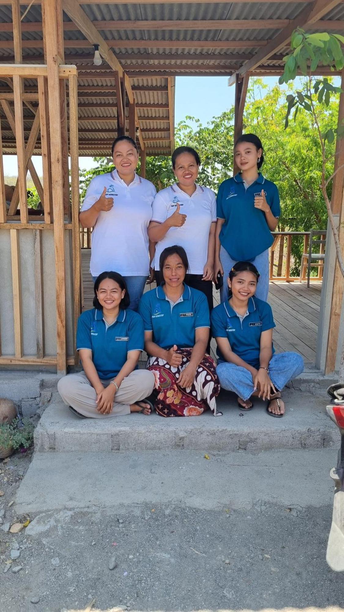 Feby'S Homestay Ekas ภายนอก รูปภาพ